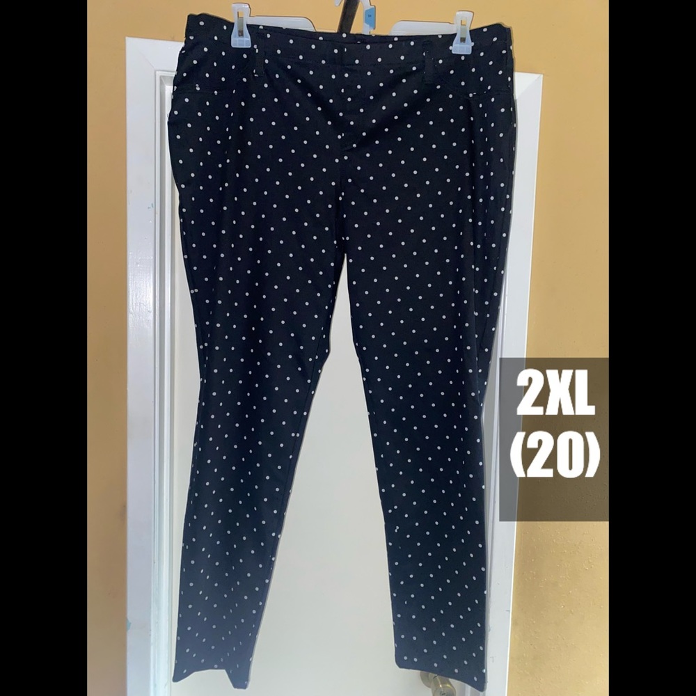 Poka dot pants size 20